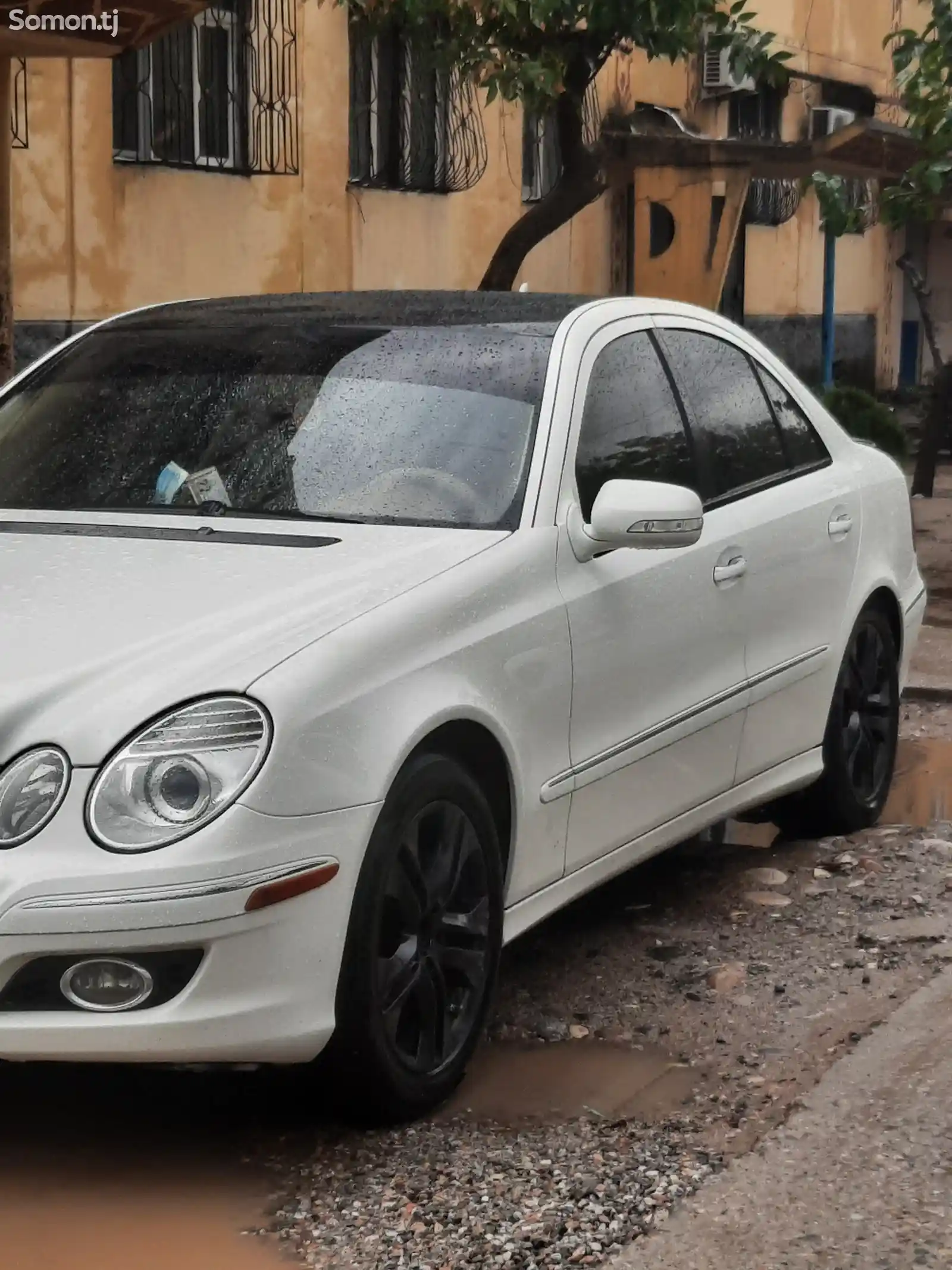 Mercedes-Benz E class, 2009-1