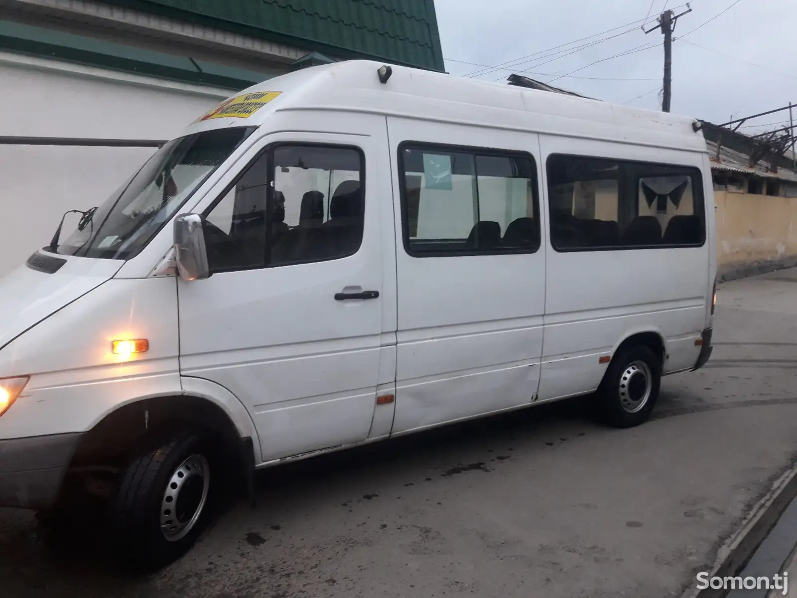 Микроавтобус Mercedes-Benz Sprinter, 2005-1