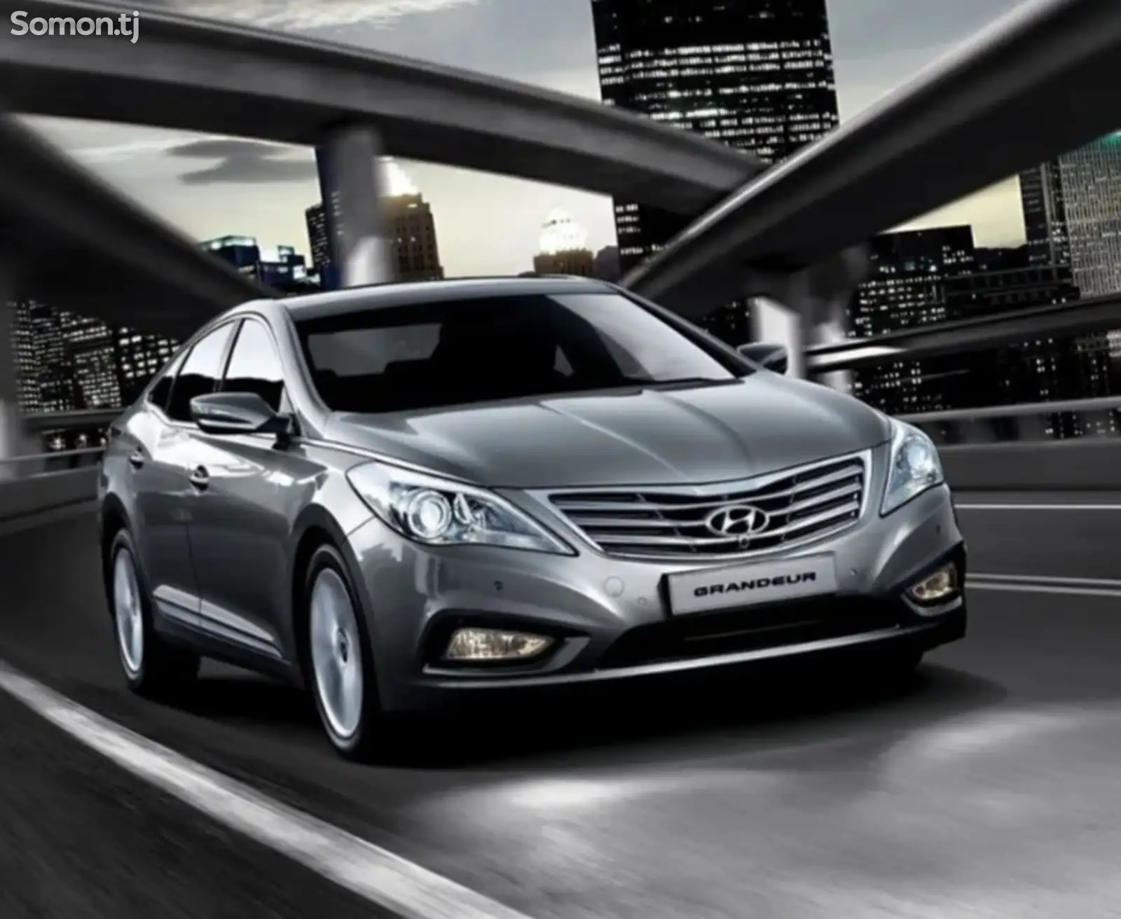 Лобовое стекло на Hyundai Grandeur 2015