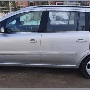 Opel Zafira, 2006