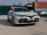 Toyota Camry, 2018-14