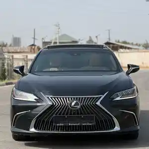 Lexus ES series, 2021