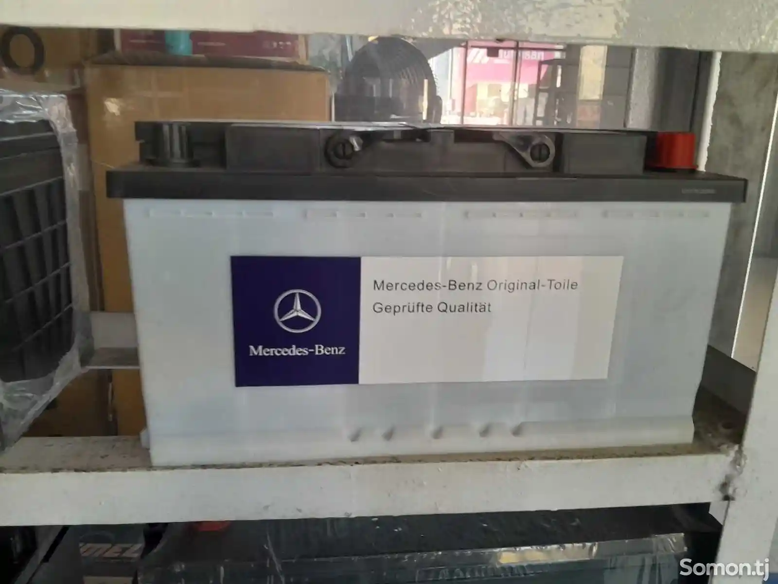 Аккумулятор на Mercedes-Benz AMG-2
