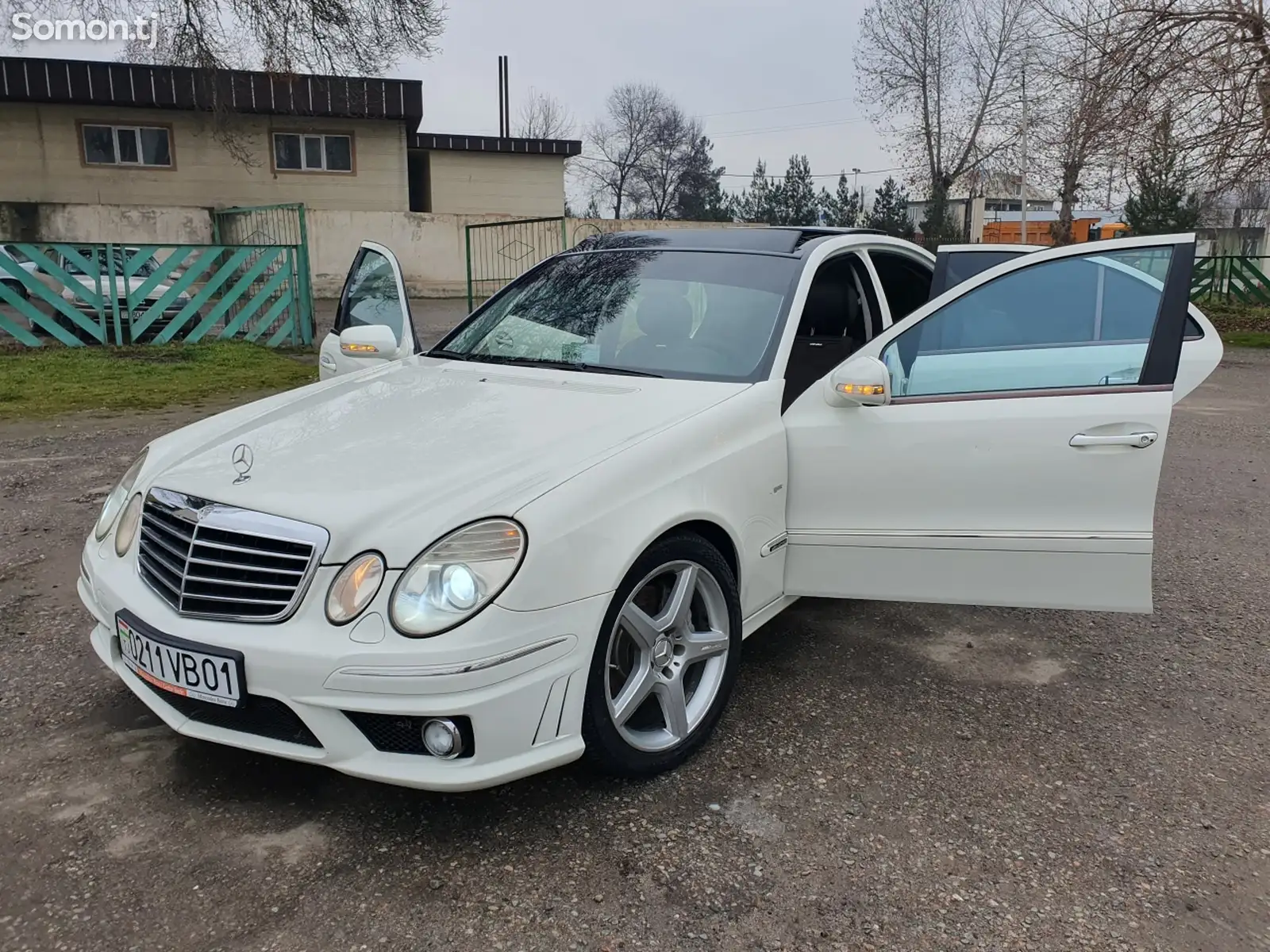 Mercedes-Benz E class, 2009-1