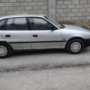 Opel Astra F, 1992