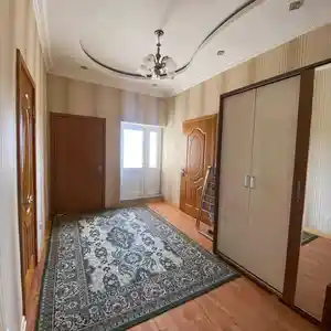 1-комн. квартира, 13 этаж, 63 м², Пединститут, дом Сафо