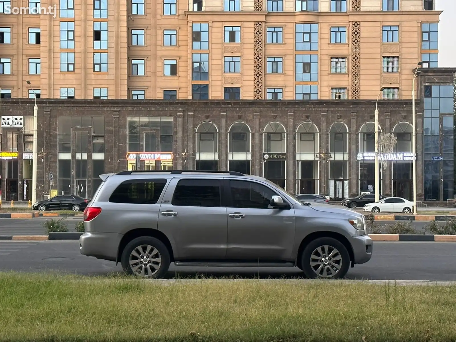 Toyota Sequoia, 2010-7