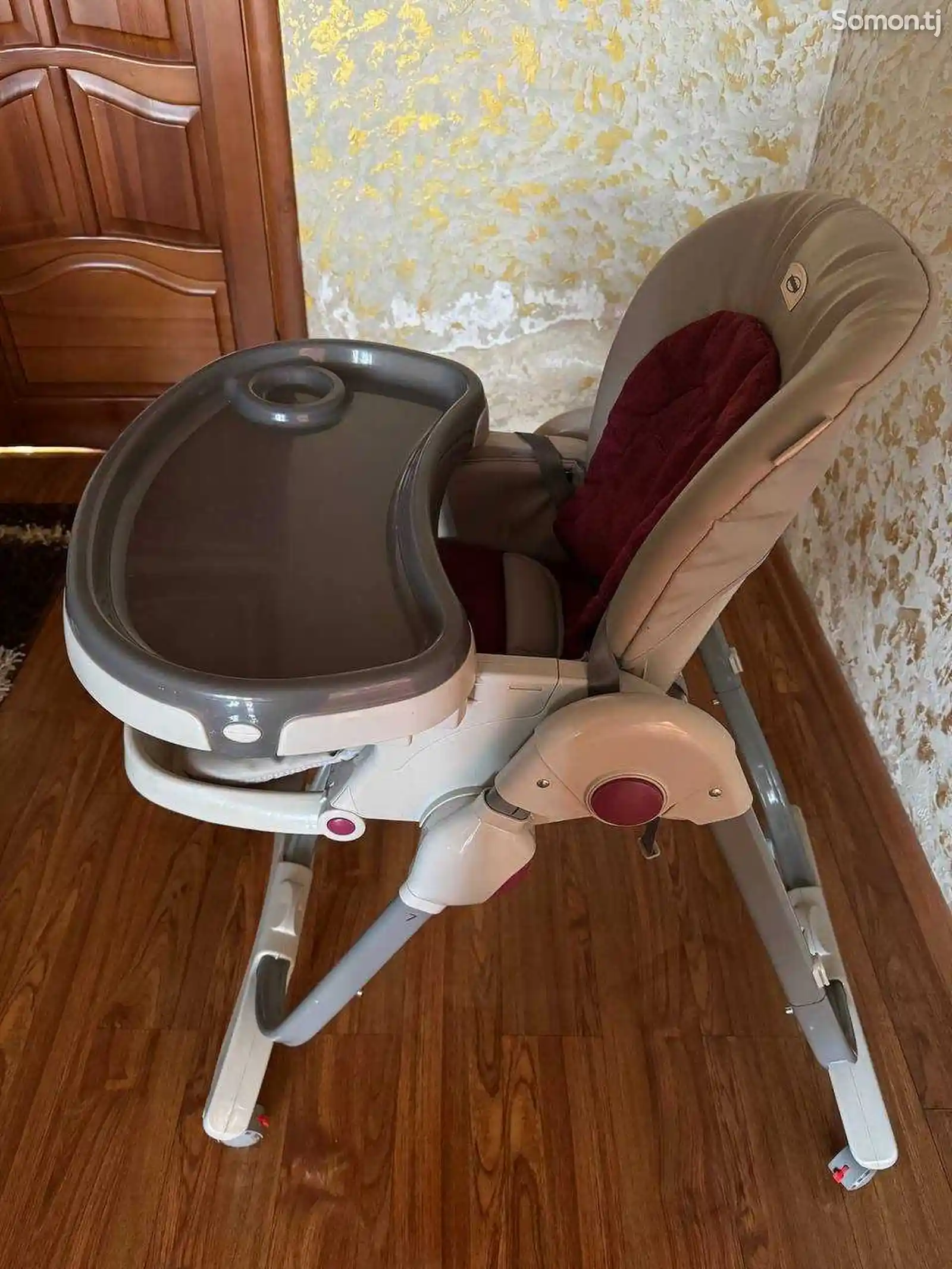 Стол и стул для кормления ребёнка-2
