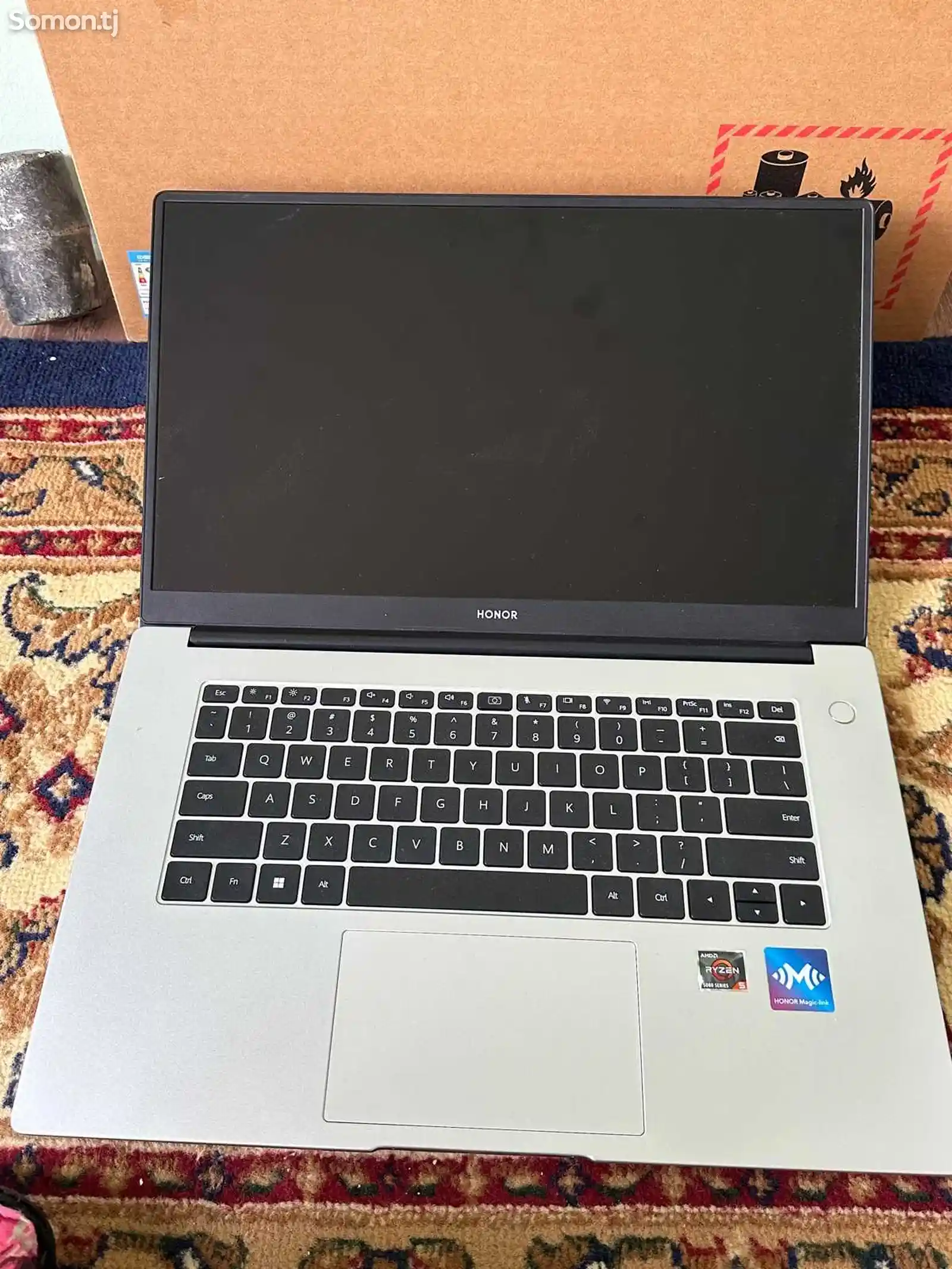 Ноутбук Honor MagicBook 15 Rysen 5 5500 U / 8Gb / 512Gb-3
