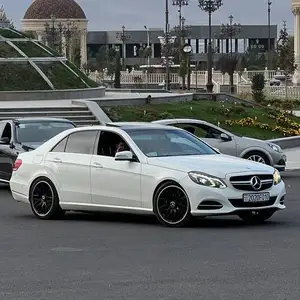 Mercedes-Benz E class, 2011