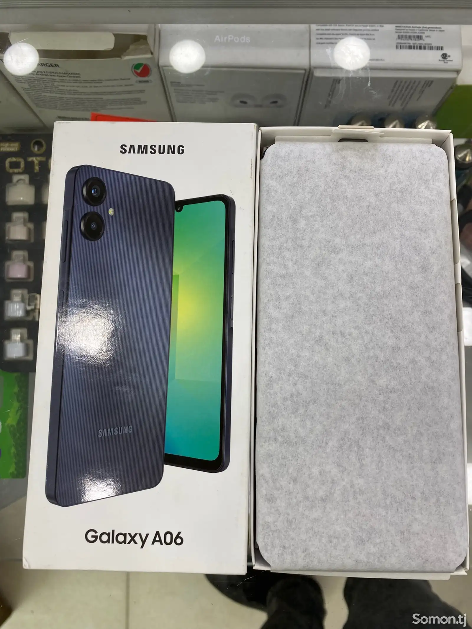 Samsung Galaxy A06-1