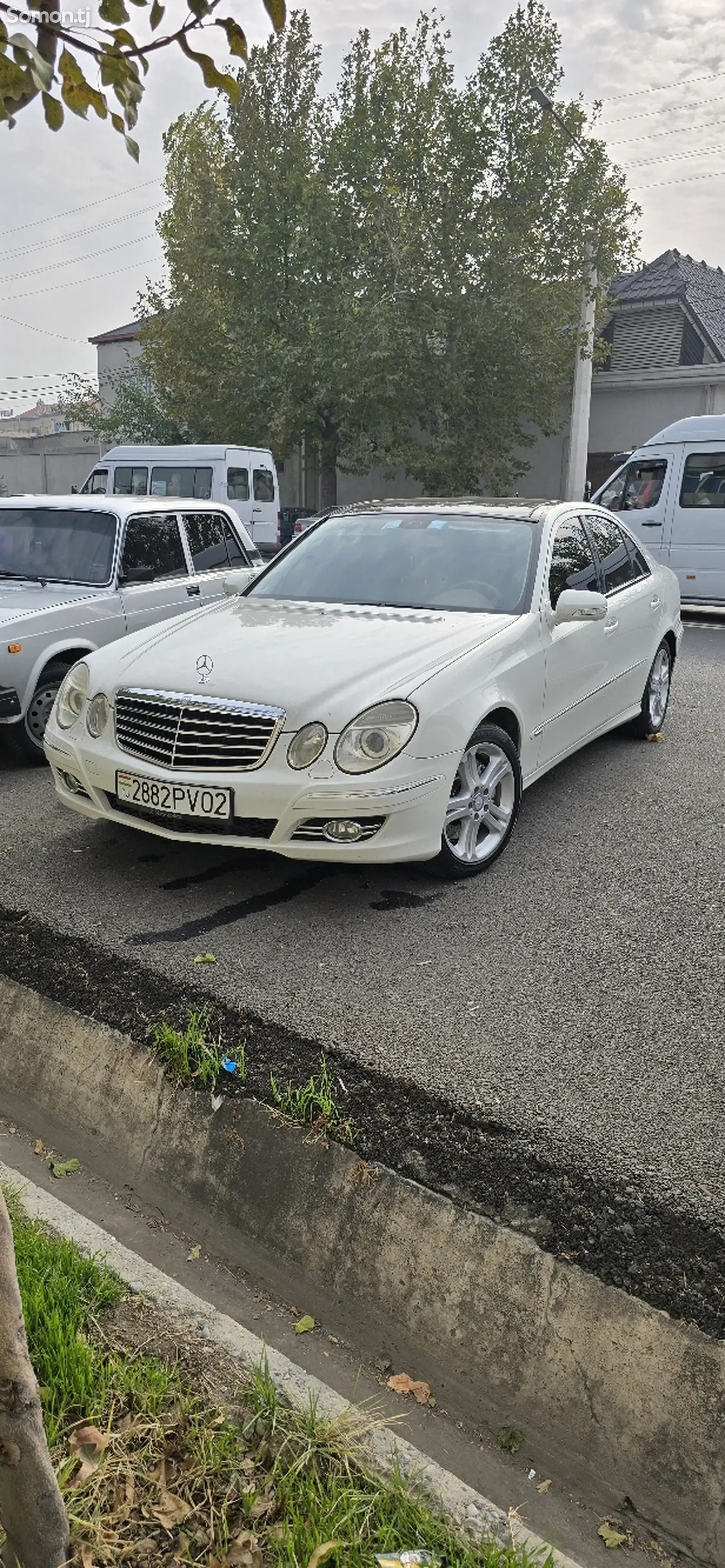 Mercedes-Benz E class, 2008-1