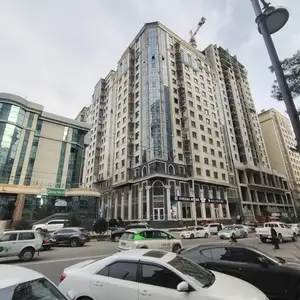 3-комн. квартира, 9 этаж, 117 м², Славянский университет