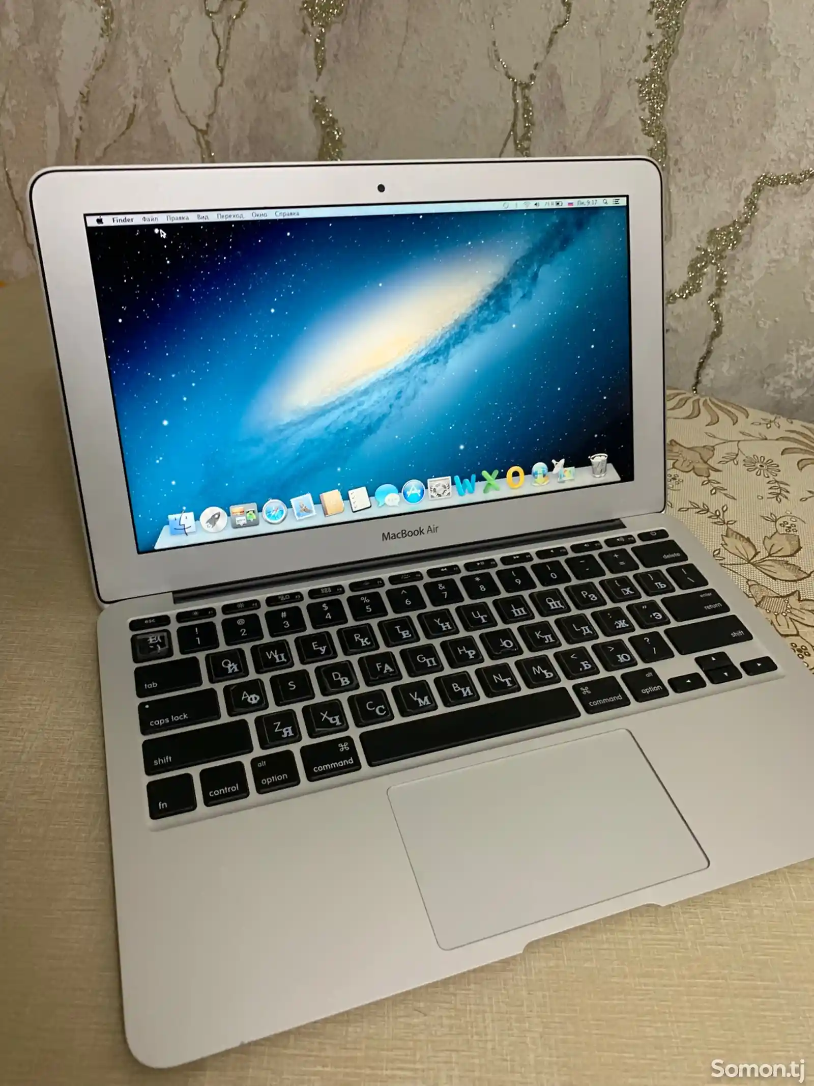 Apple MacBook air 13-4