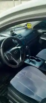 Toyota Camry, 2012-4