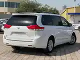 Toyota Sienna, 2014-4