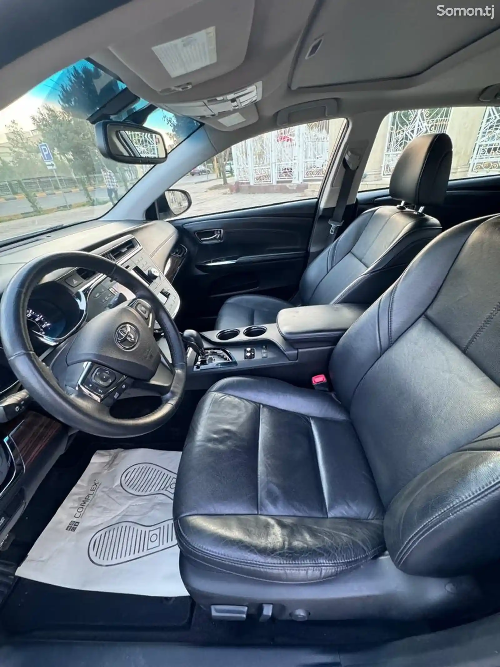 Toyota Avalon, 2015-8