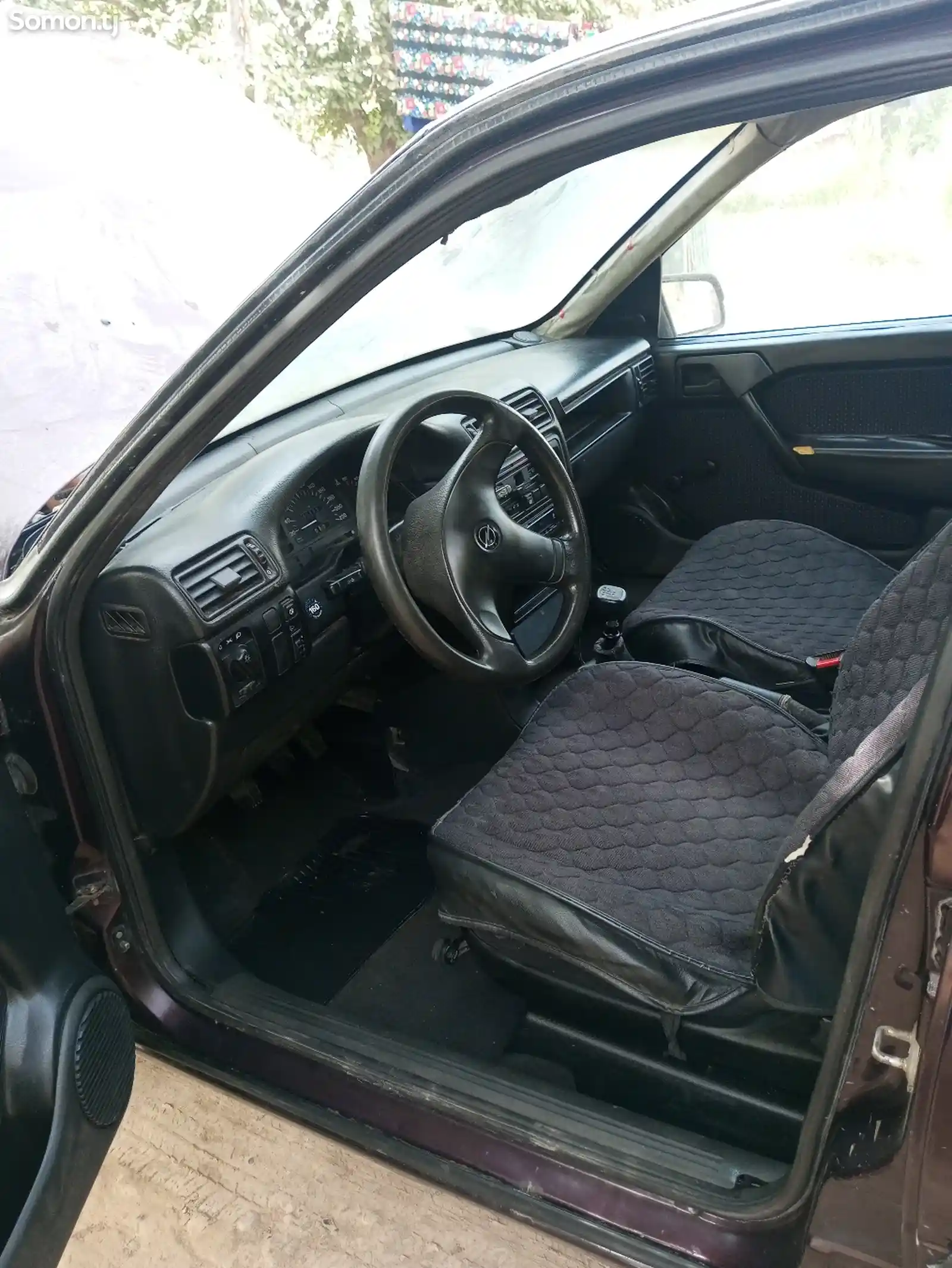 Opel Vectra A, 1993-5