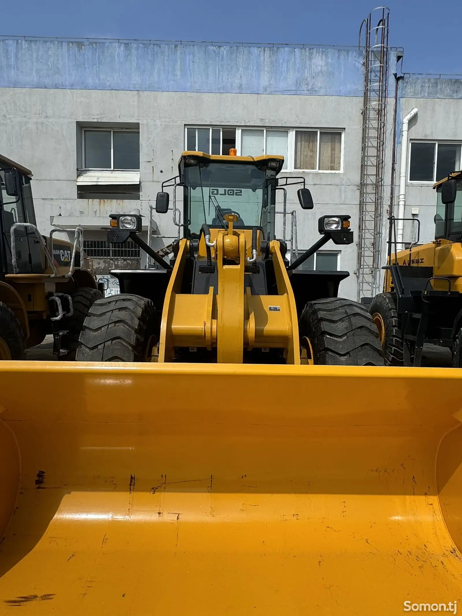 Мехлопат Komatsu240 24 тонна-1