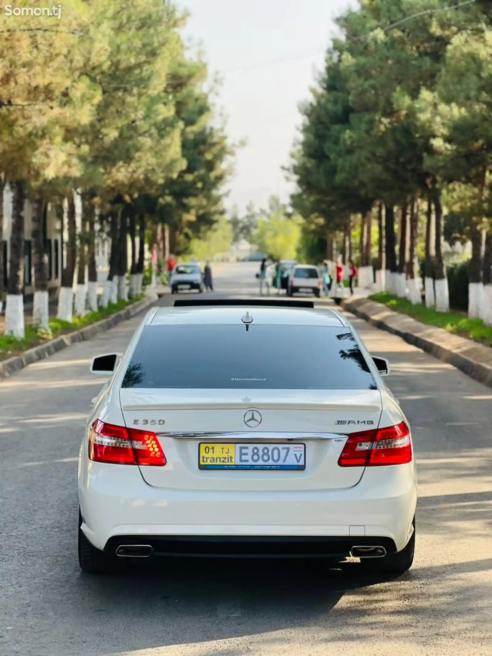 Mercedes-Benz E class, 2011-4