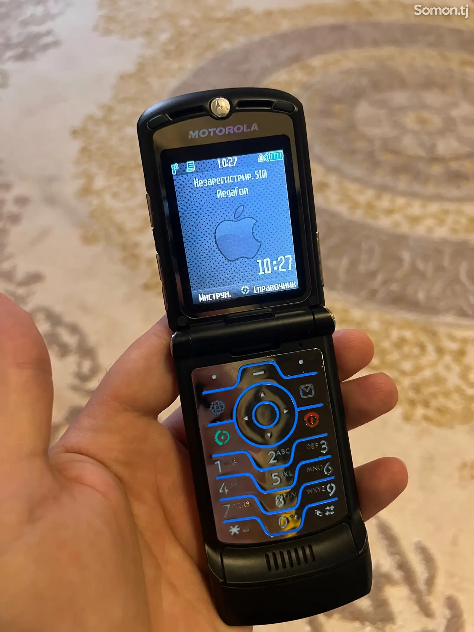 Motorola RAZR V3i-1