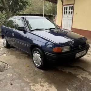 Opel Astra F, 1992