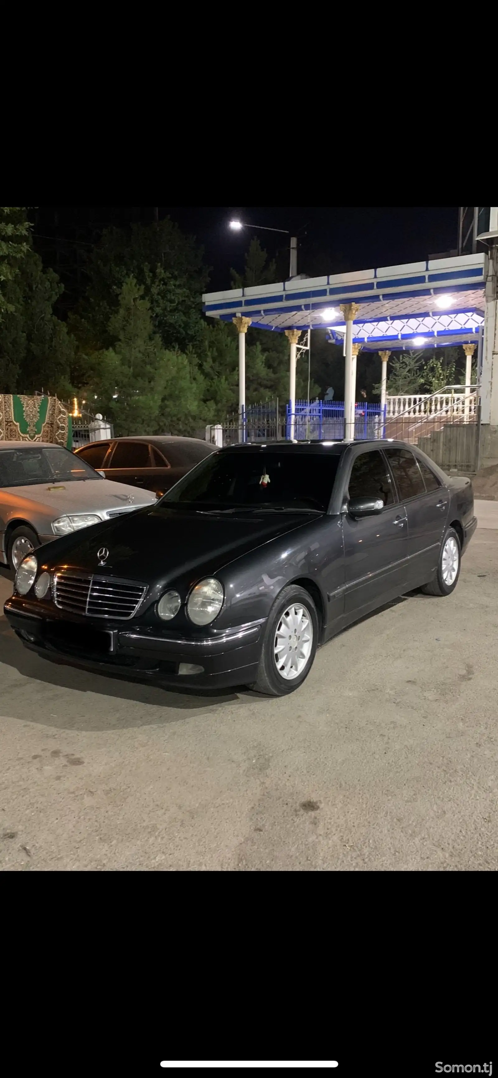 Mercedes-Benz E class, 2002-1