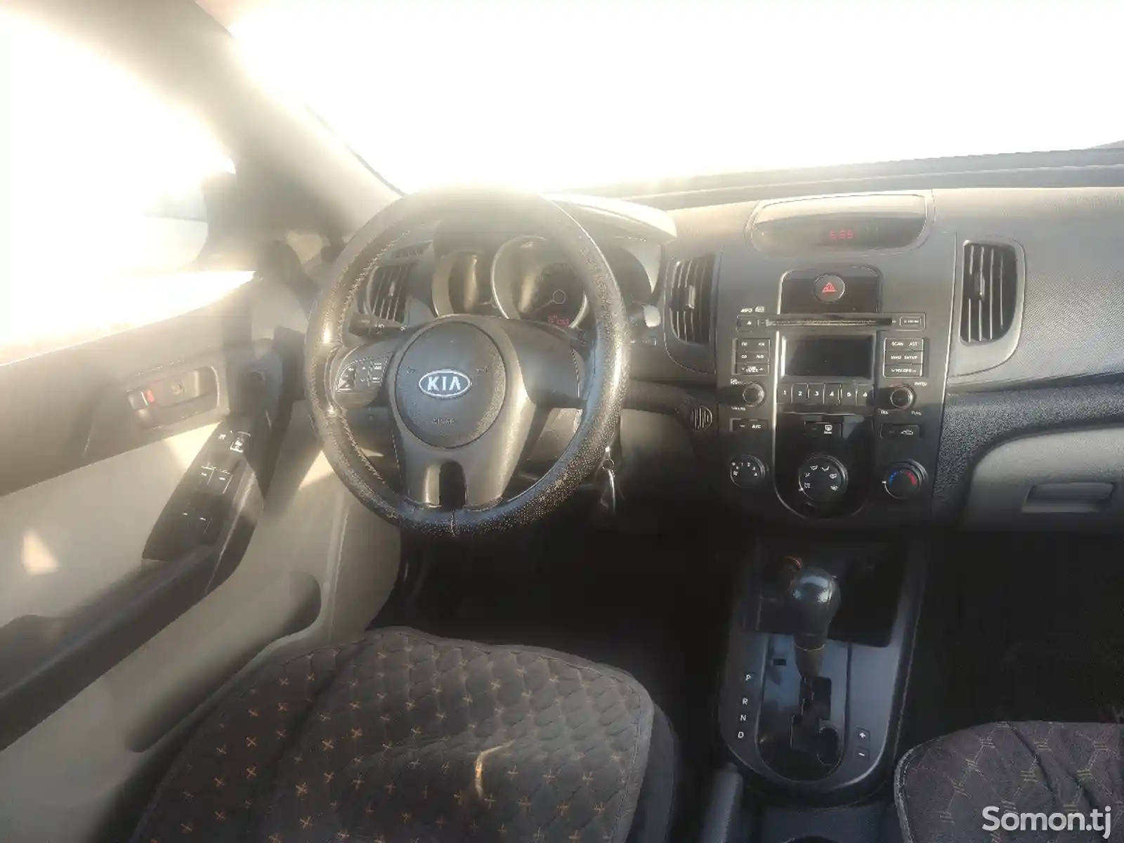 Kia Cerato, 2010-7