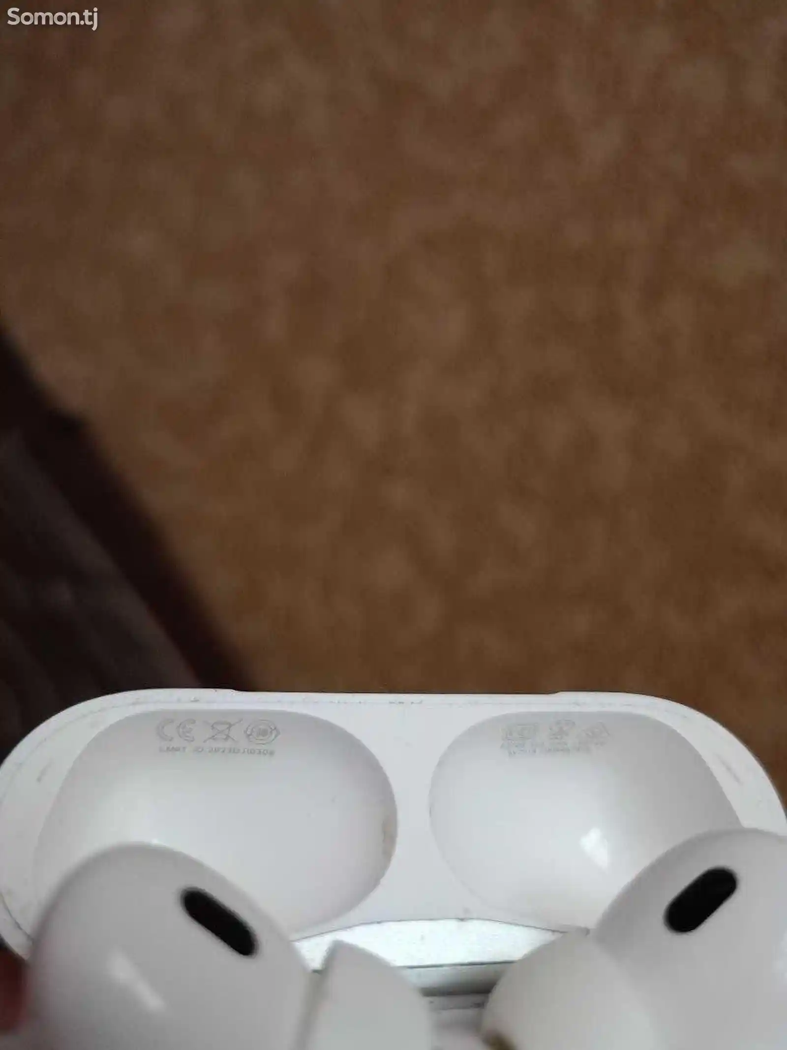 Наушники Airpods-4