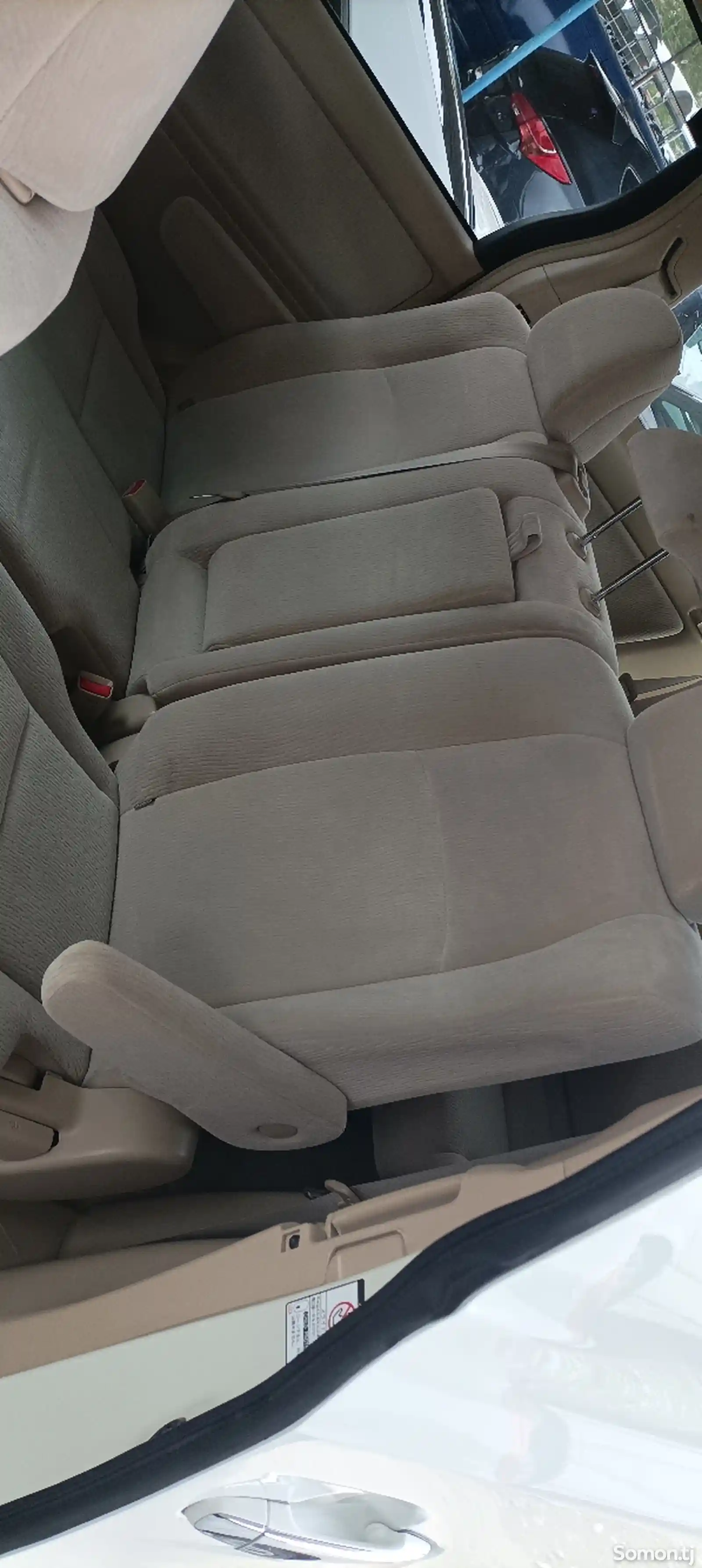 Toyota Alphard, 2014-6