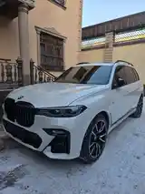 BMW X7, 2022-2