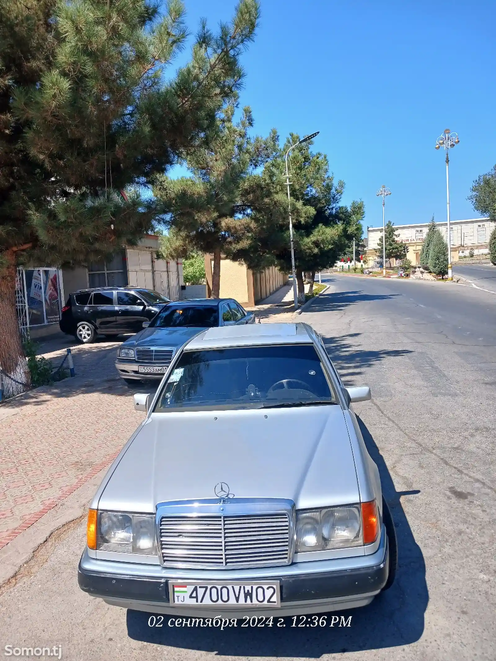 Mercedes-Benz W124, 1988-7