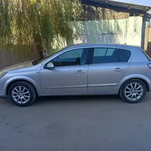 Opel Astra H, 2005