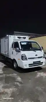 Фургон Kia bongo 3-3