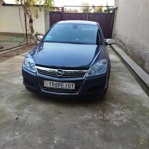 Opel Astra H, 2008