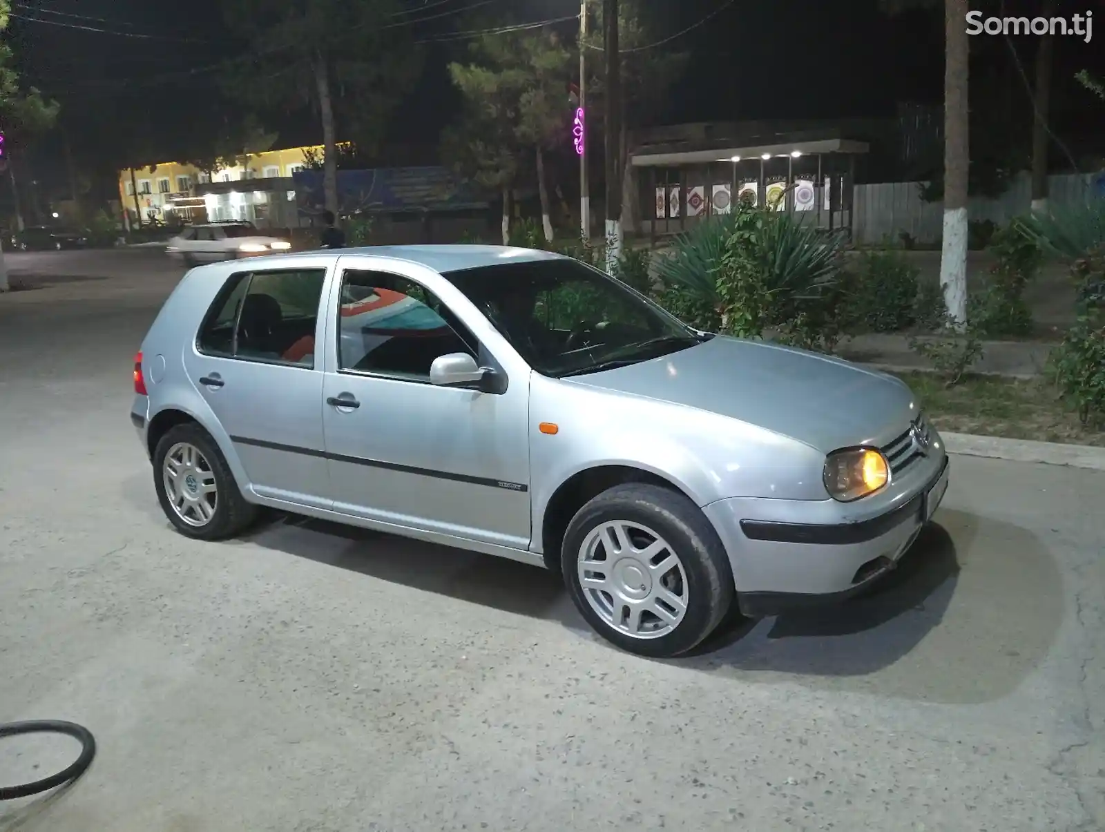 Volkswagen Golf, 1998-2