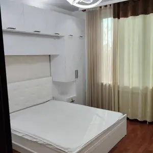 3-комн. квартира, 1 этаж, 88м², 20мкр