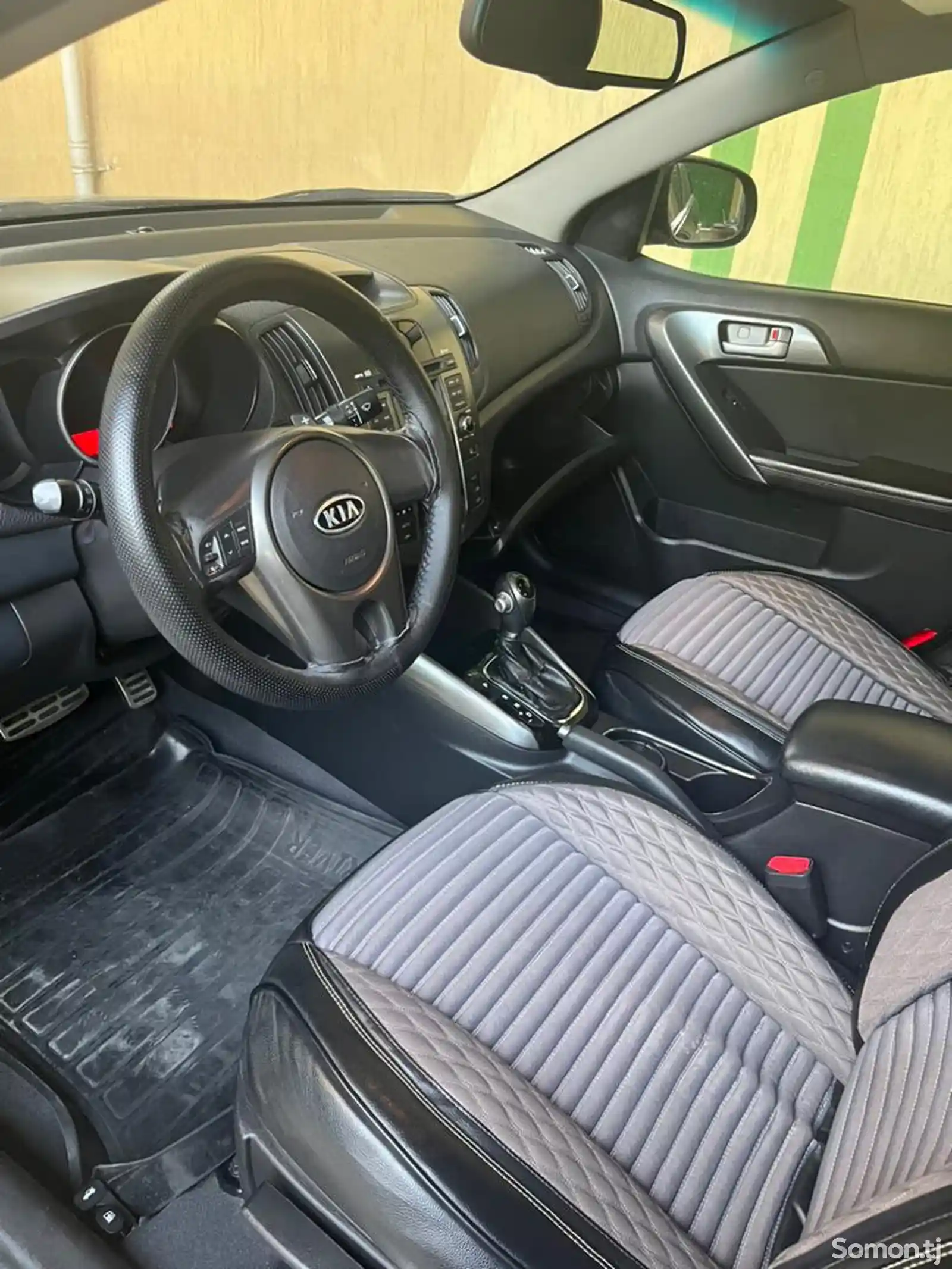 Kia Cerato, 2012-6