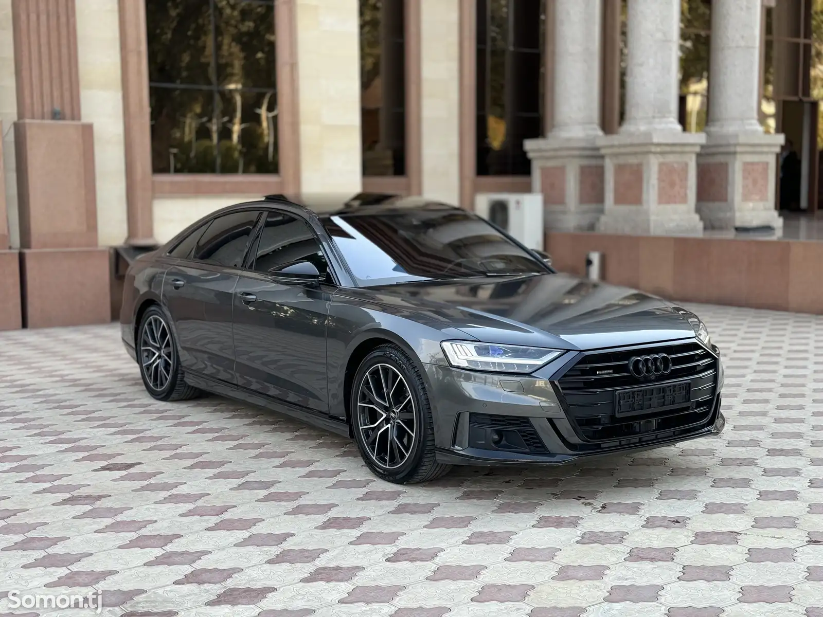 Audi A8, 2020-3