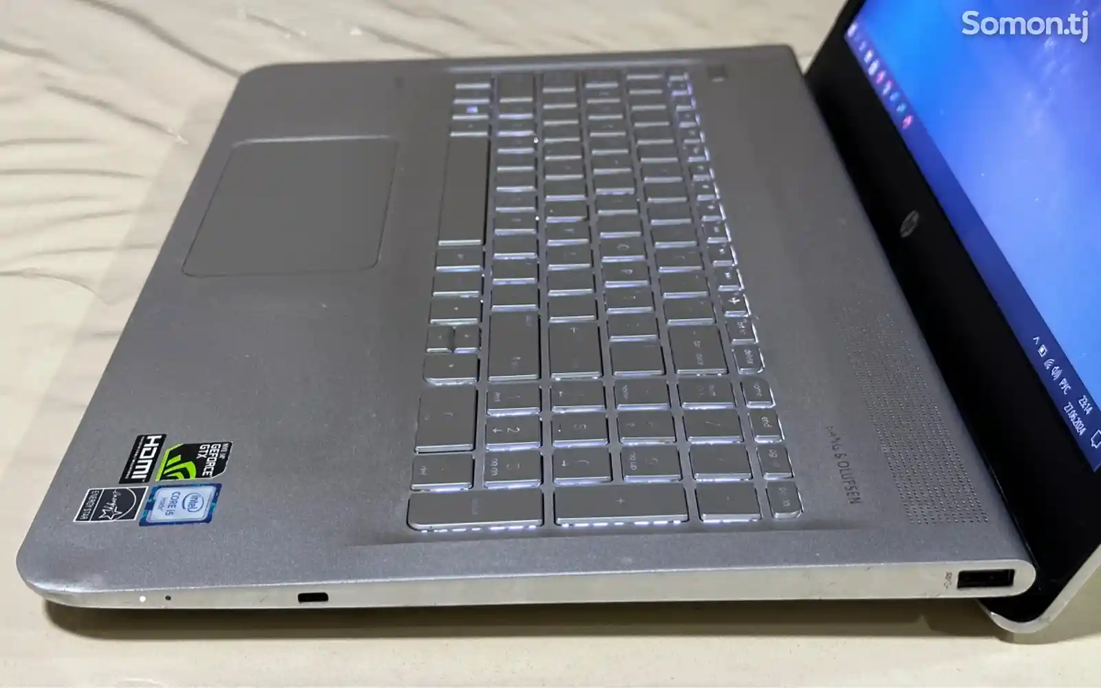 Игровой ноутбук HP Envy 15 i5-6gen-4