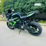 Мотоцикл Kawasaki zx6r-6