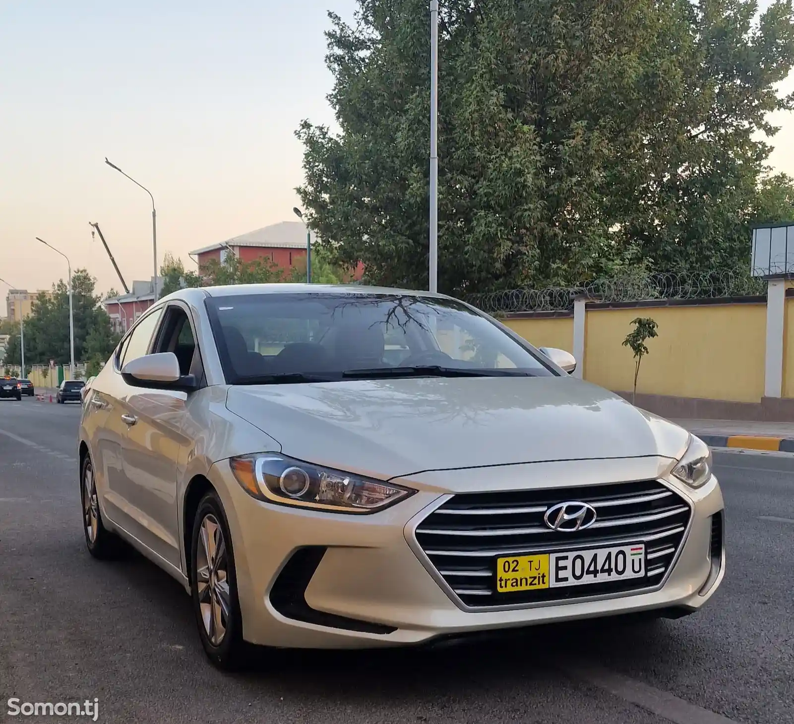 Hyundai Elantra, 2017-1