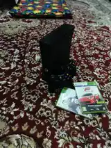 Игровая приставка Xbox360-2