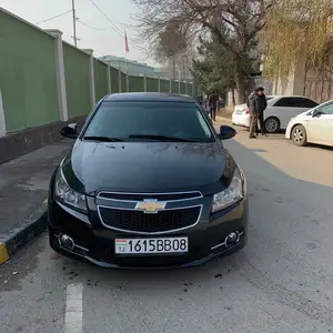 Chevrolet Cruze, 2010