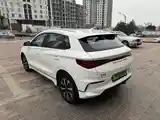 BYD E2, 2024-4