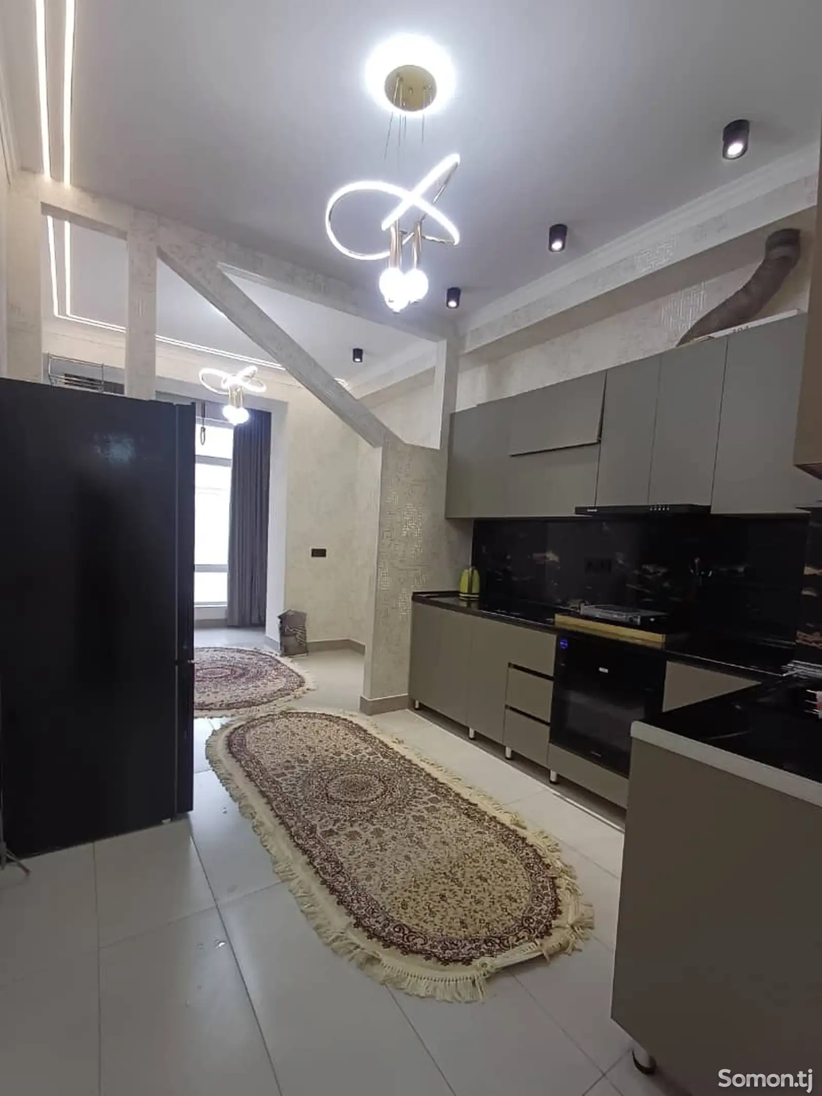 2-комн. квартира, 11 этаж, 90м², И Сомони Овир Ёвар-1