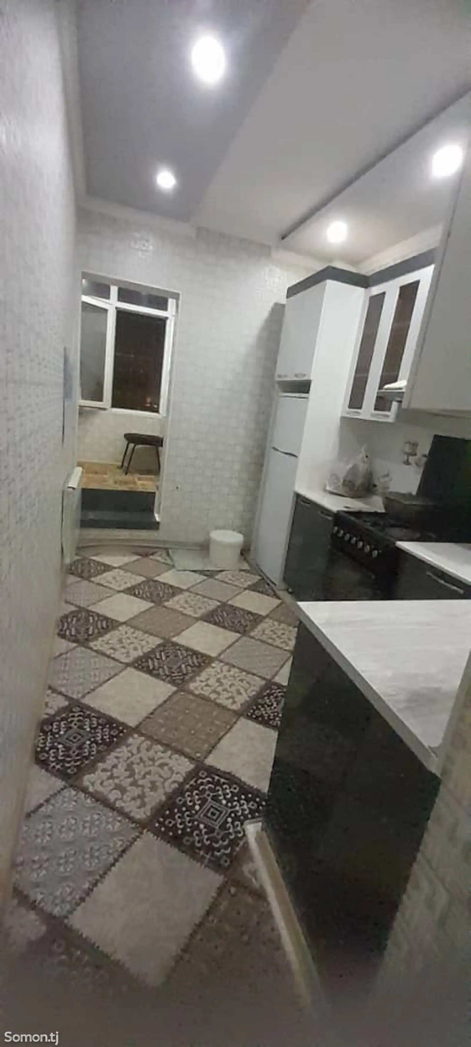 2-комн. квартира, 9 этаж, 60 м², Сино-7