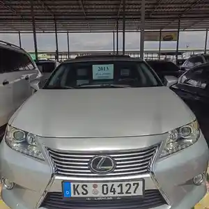 Lexus ES series, 2013