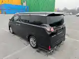 Toyota Vellfire, 2016-7