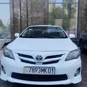 Toyota Corolla, 2011